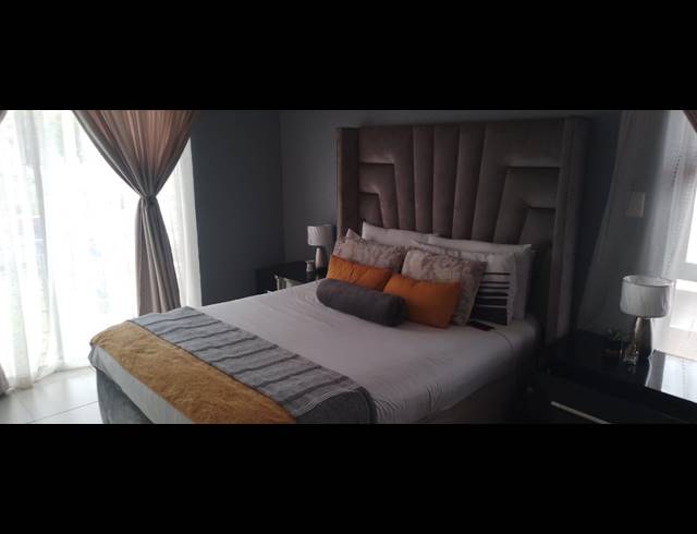 3 BEDROOM HOUSE FOR SALE IN HELDERWYK